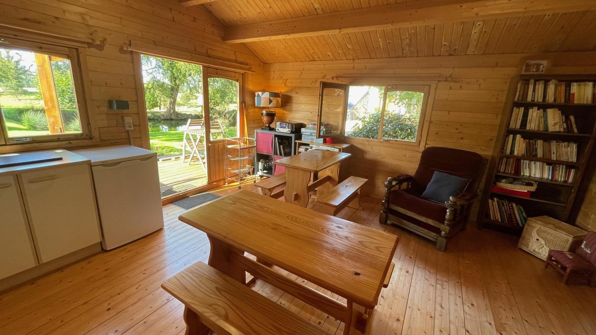 Chambres D'Hotes Les Tilleuls Poullaouen Exteriör bild