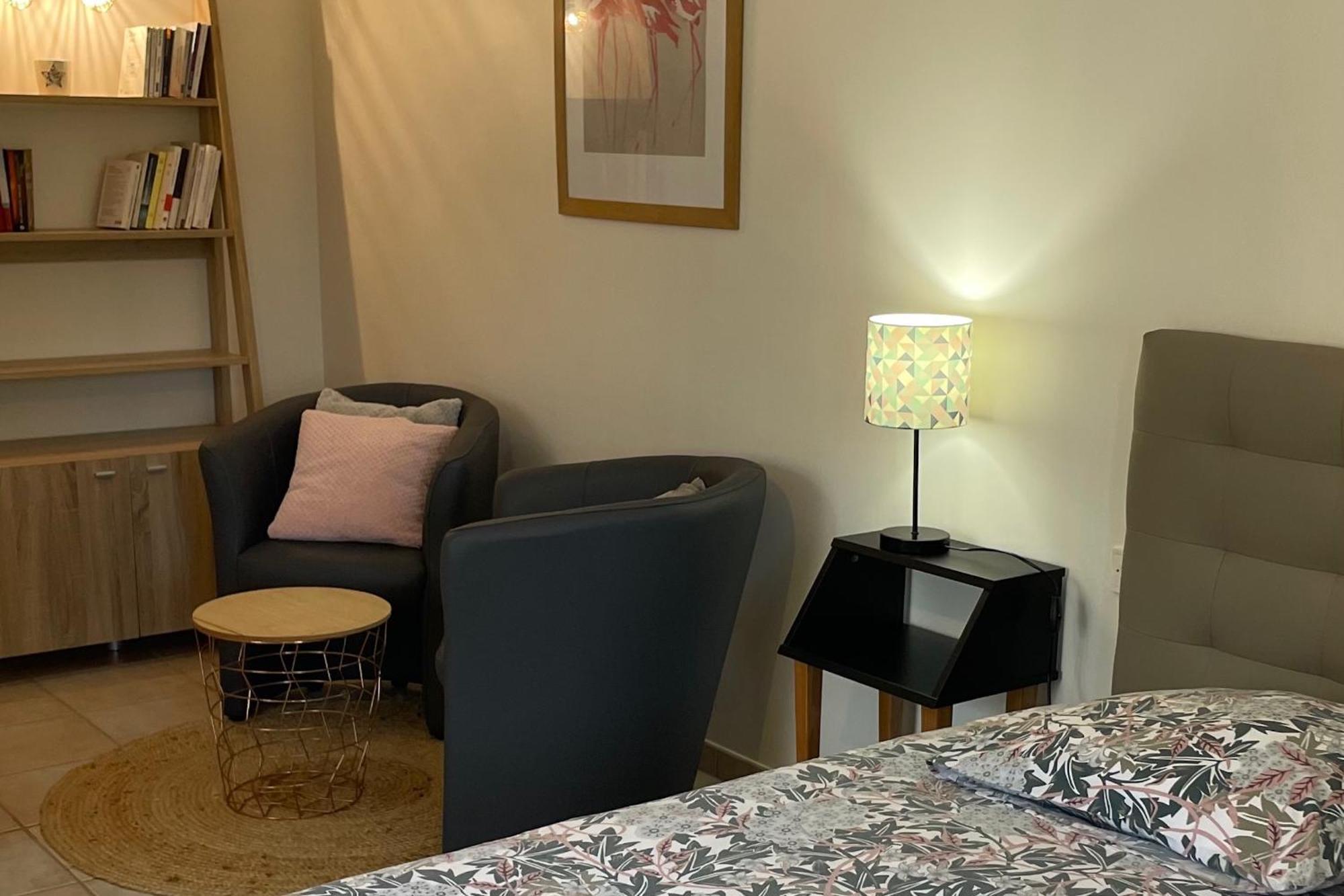 Chambres D'Hotes Les Tilleuls Poullaouen Exteriör bild